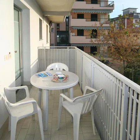 Vera Apartment